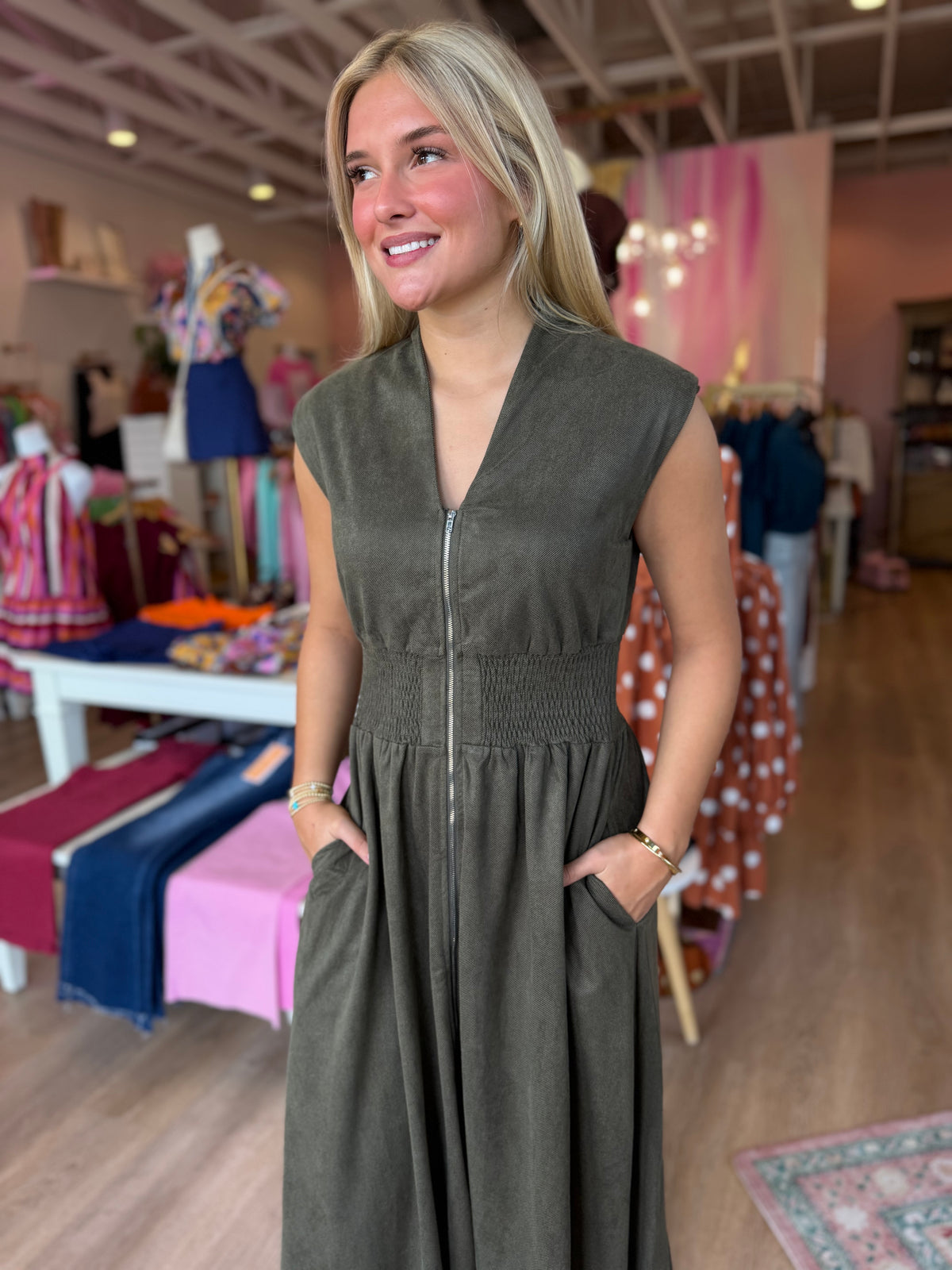 Booked & Busy Midi Dress – Olive