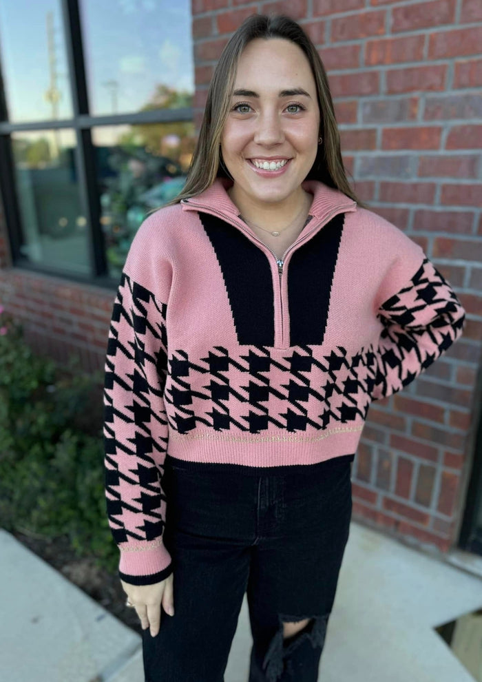 Ski Lift Cropped Pullover