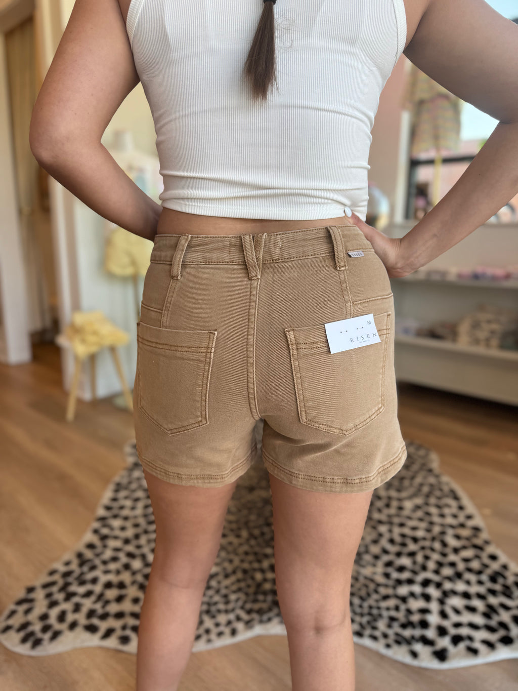 Cocoa Cream Shorts