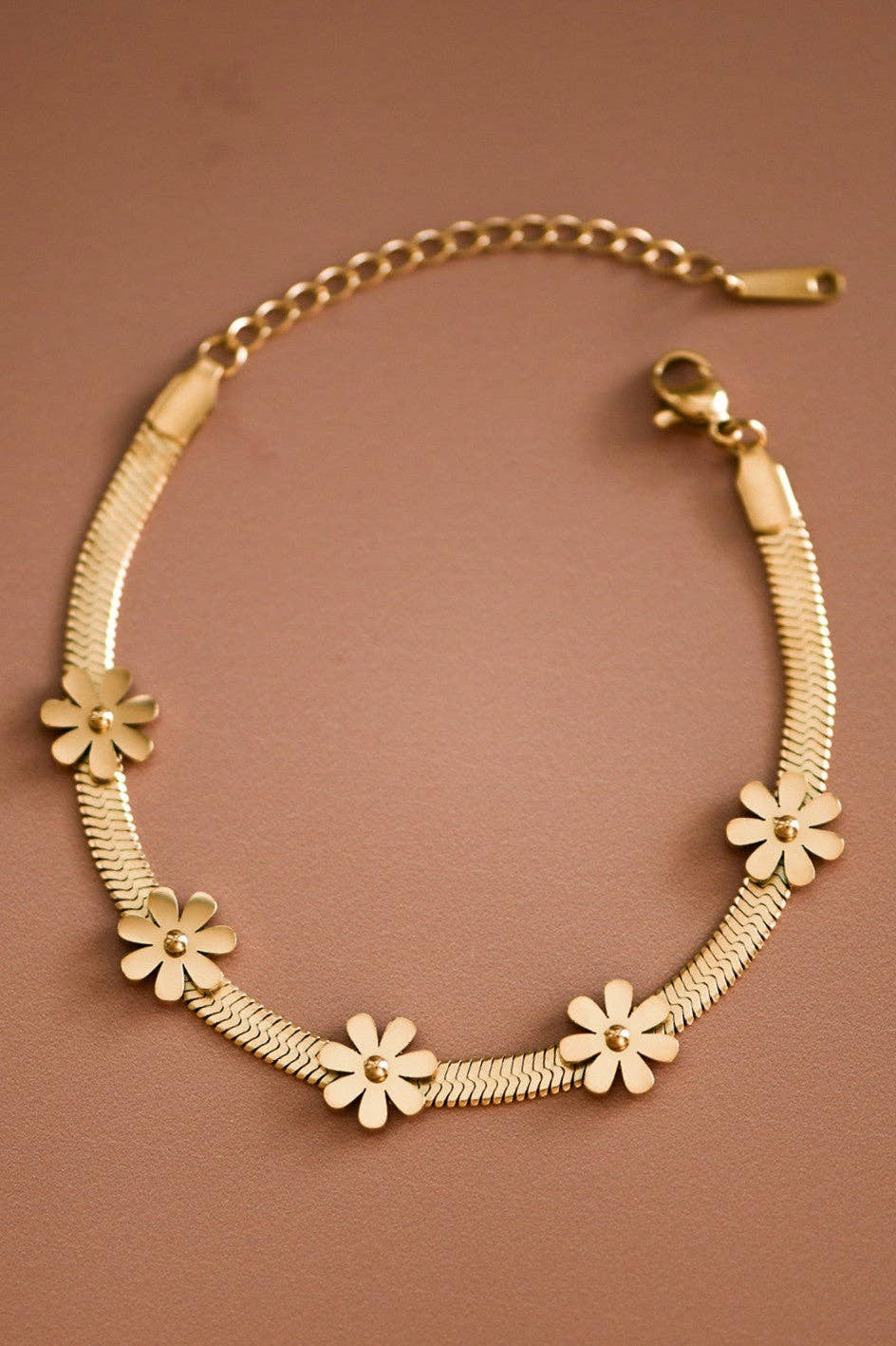 Golden Daisy Drift Bracelet