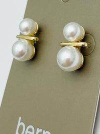 Double Pearl Stud