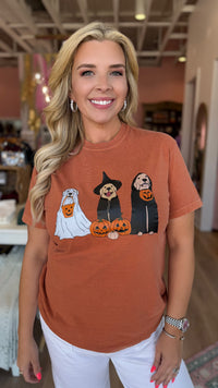 Trick or Treat Retriever Graphic Tee 🎃🐾