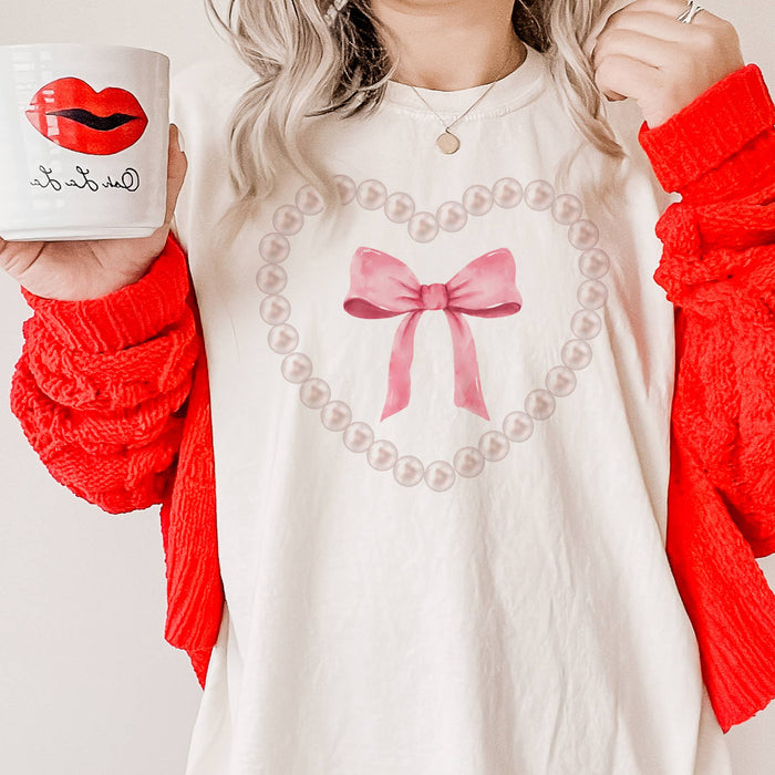 Pearl Heart Bow Graphic Tee