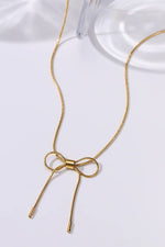 Gold Chain Bow Necklace