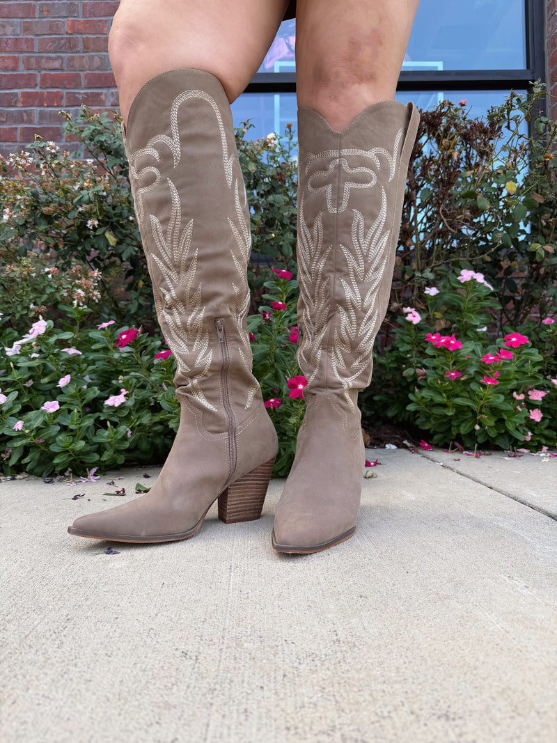 Bronco Knee-High Boots in Dark Taupe