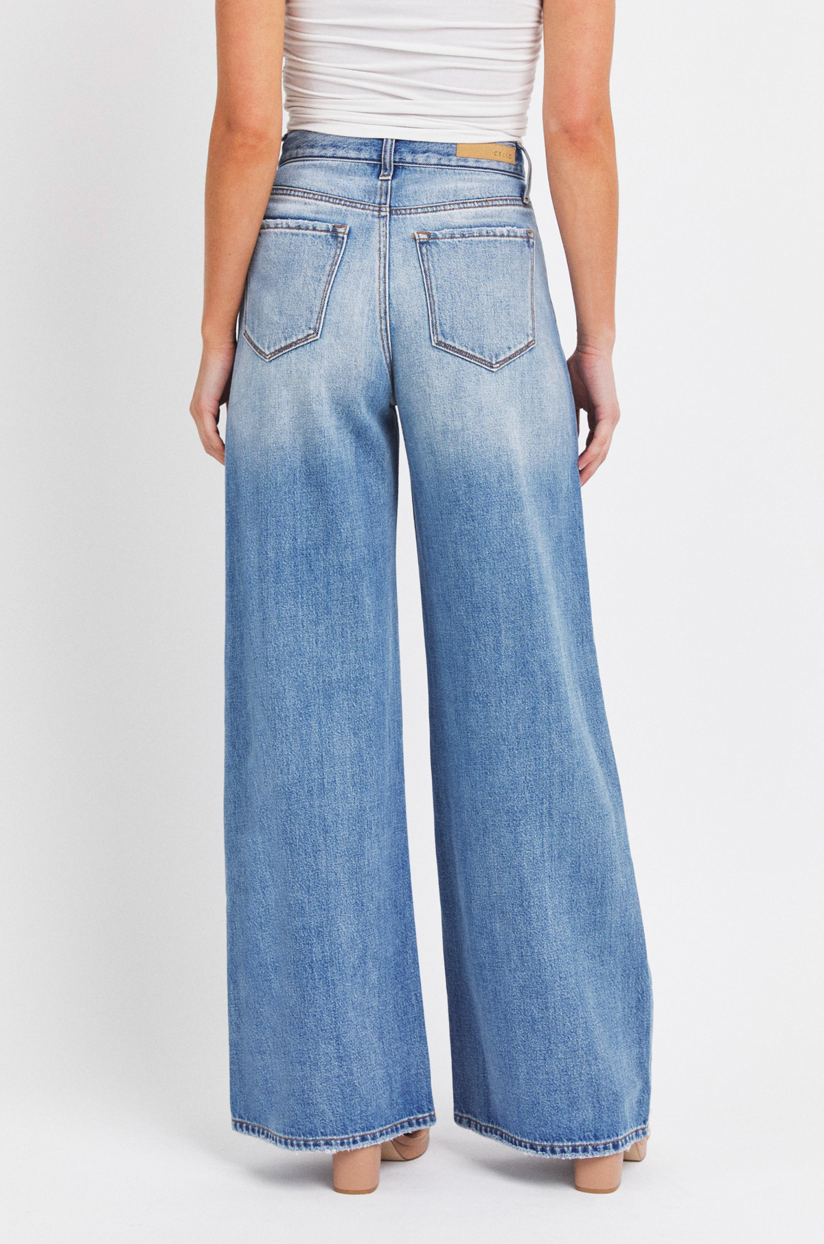 Brynn Wide Leg Jeans
