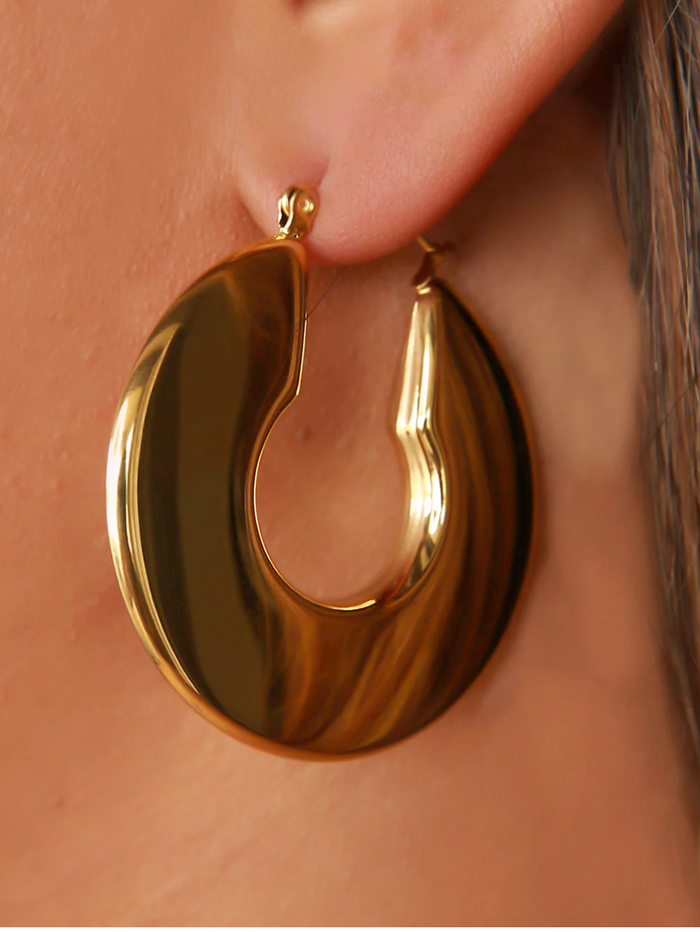 The It Girl Wide Hoops