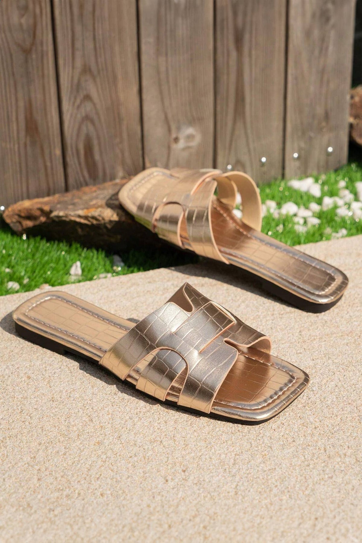 Monaco Metallic Slide