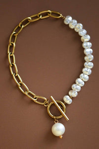 Pearls & Poise Bracelet