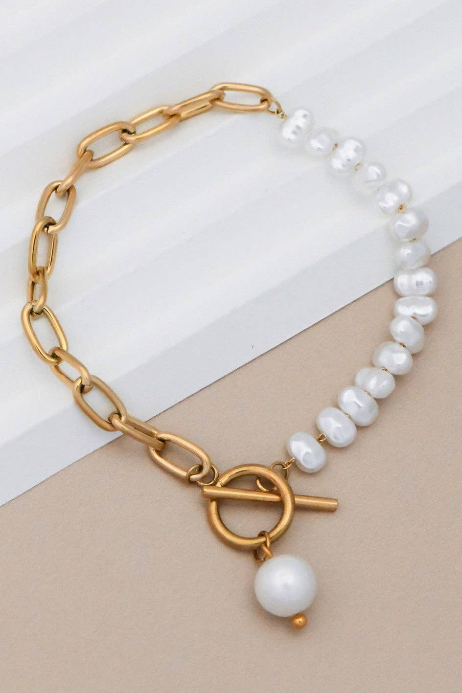 Pearls & Poise Bracelet